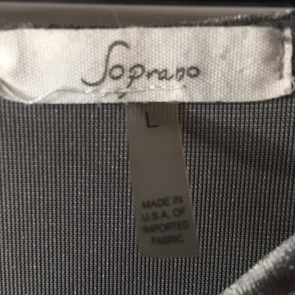 Shirt - Picture 3 of 3